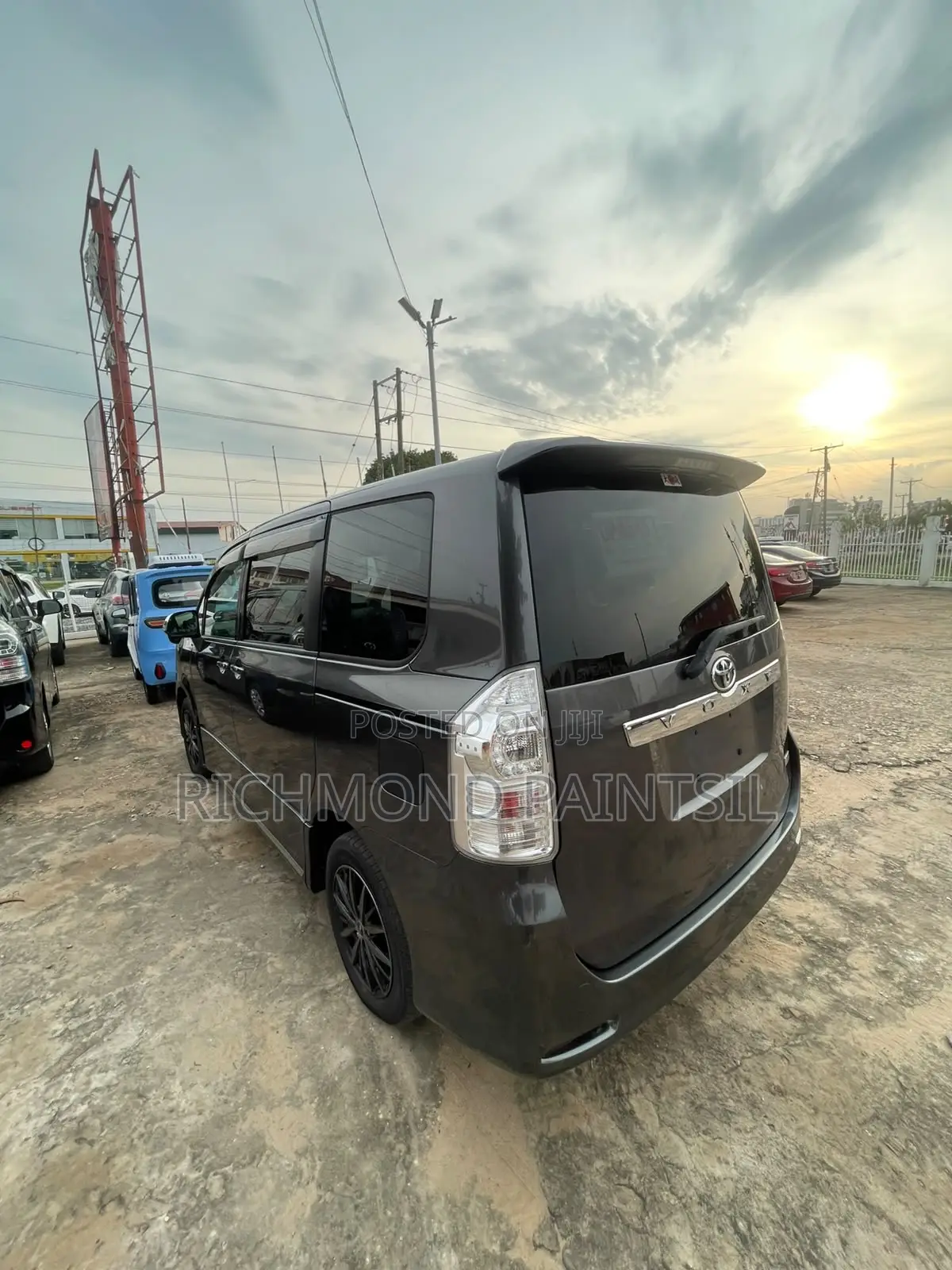 Toyota Voxy 2012 Gray