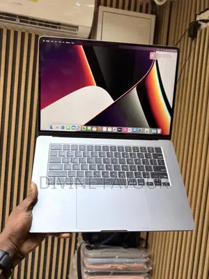 New Laptop Apple MacBook Air 2023 M2 8GB Apple M2 SSD 256GB