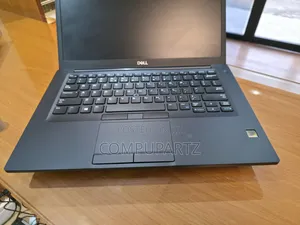 Laptop Dell Latitude 7490 12GB Intel Core i5 SSD 256GB