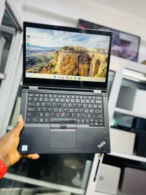 Laptop Lenovo ThinkPad X380 Yoga 8GB Intel Core i5 SSD 256GB