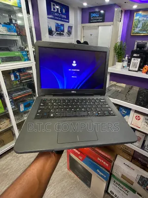 Laptop Dell Latitude 3301 4GB Intel Celeron SSD 128GB