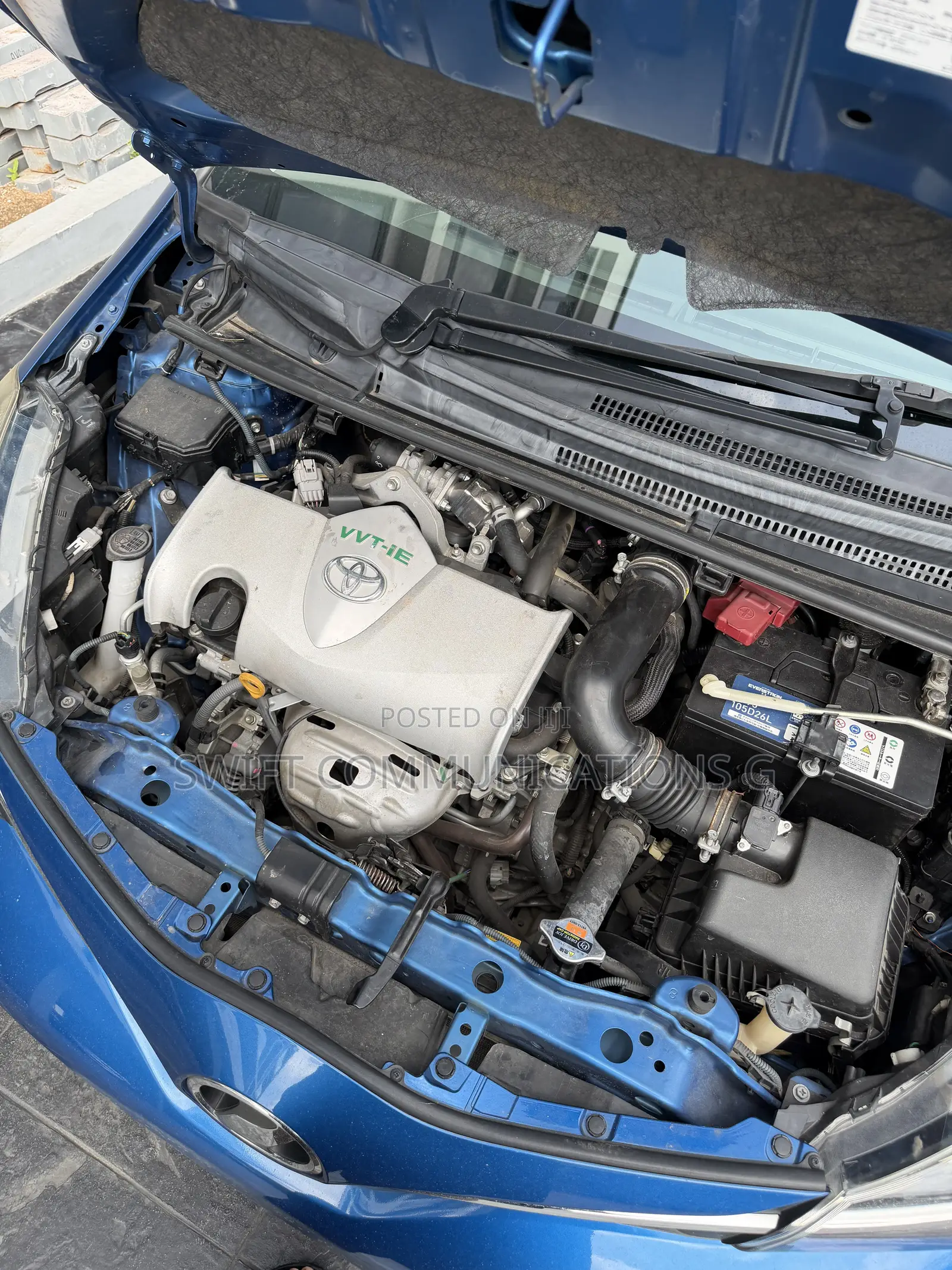 Toyota Vitz 1.3 FWD 5dr 2015 Blue
