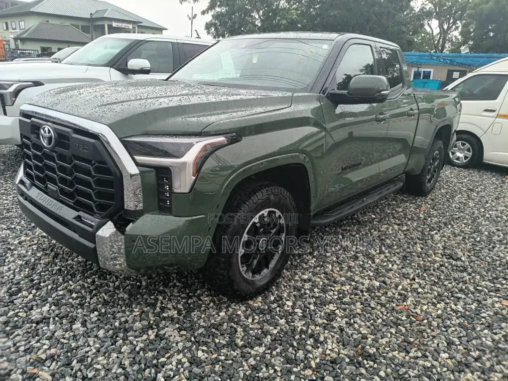 Toyota Tundra SR5 2022 Green