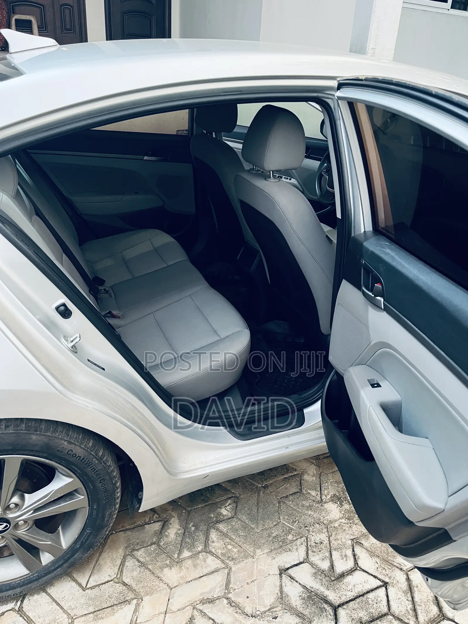 Hyundai Elantra ECO 2018 Silver