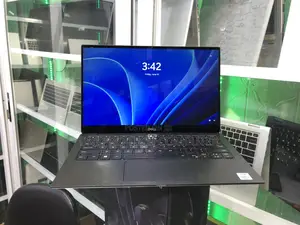 New Laptop Dell XPS 13 16GB Intel Core i7 SSD 512GB