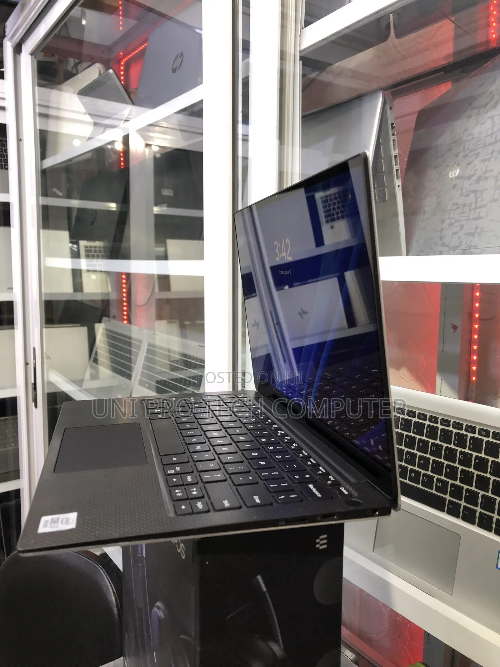 New Laptop Dell XPS 13 16GB Intel Core i7 SSD 512GB
