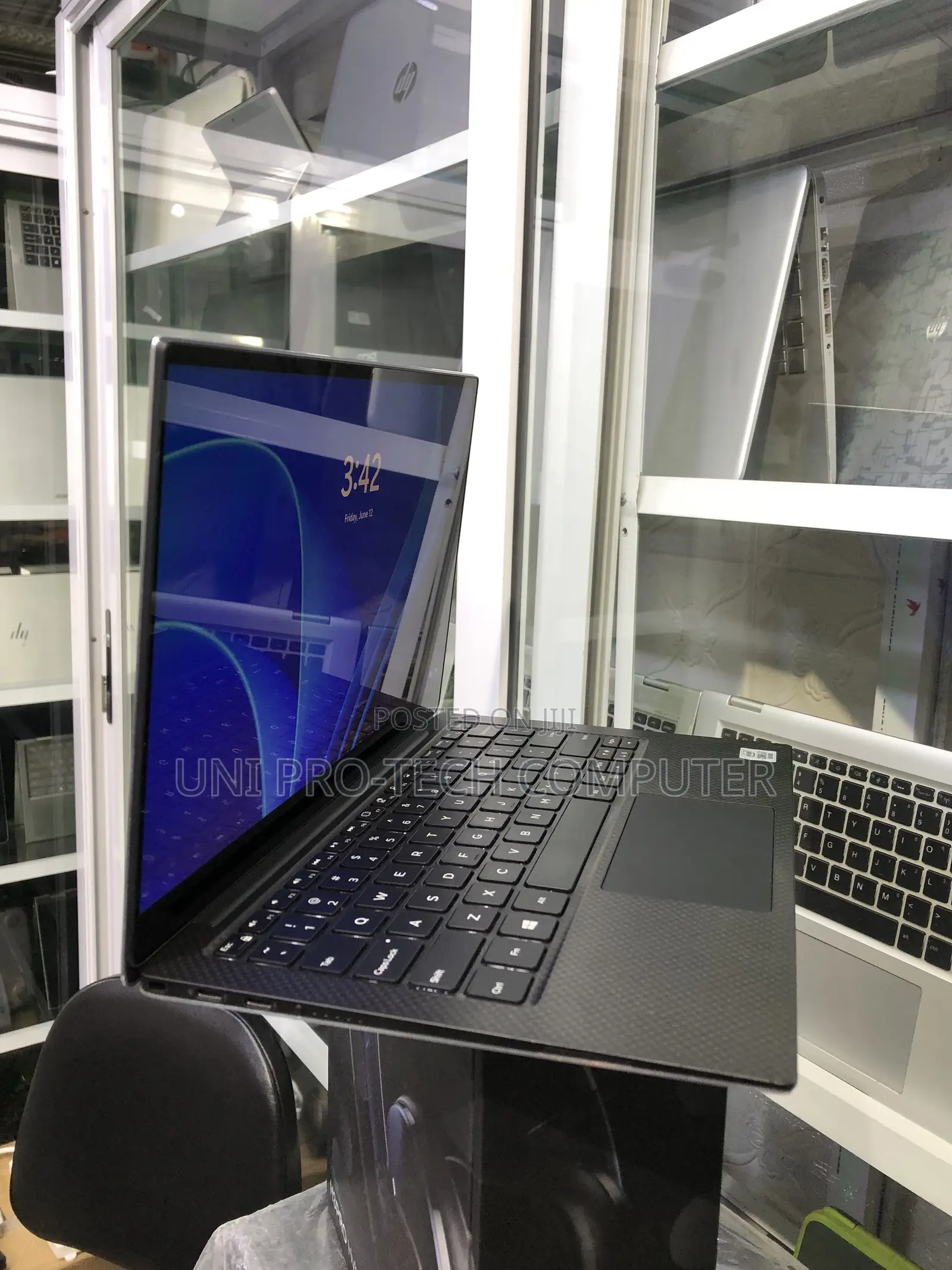 New Laptop Dell XPS 13 16GB Intel Core i7 SSD 512GB