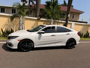 Honda Civic Touring Sedan 2019 White