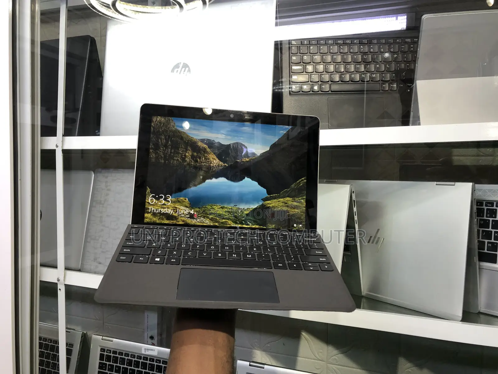 Laptop Microsoft Surface Go 8GB Intel Pentium SSD 128GB