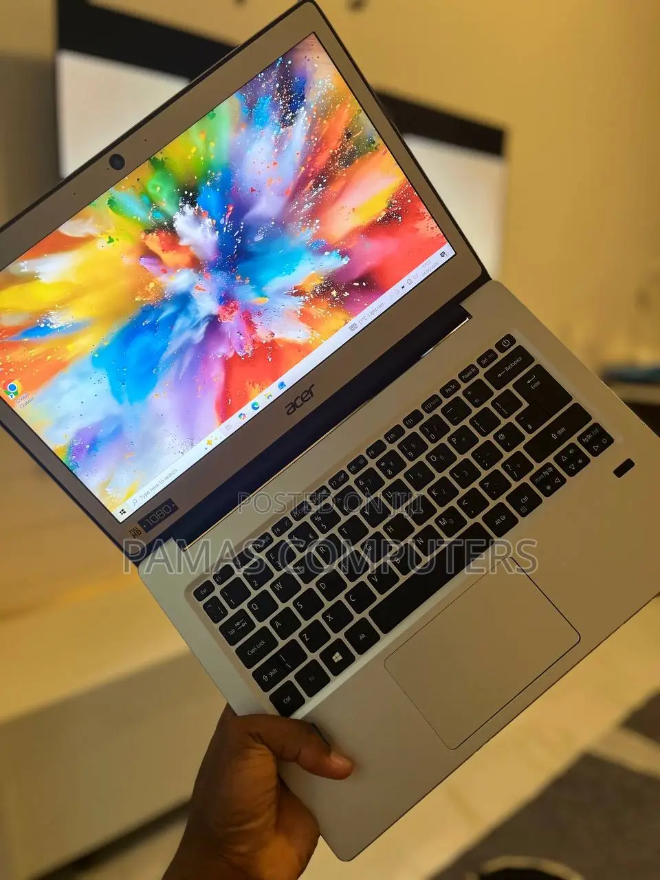 Laptop Acer Swift 1 4GB Intel Pentium SSD 128GB