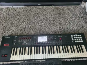 Roland Fa06 Keyboard