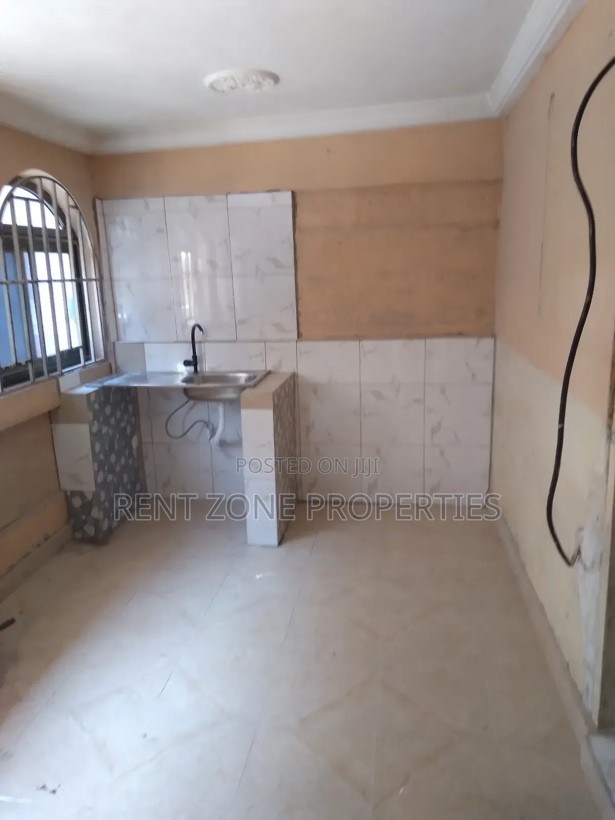 1bdrm Apartment in Ofankor for rent