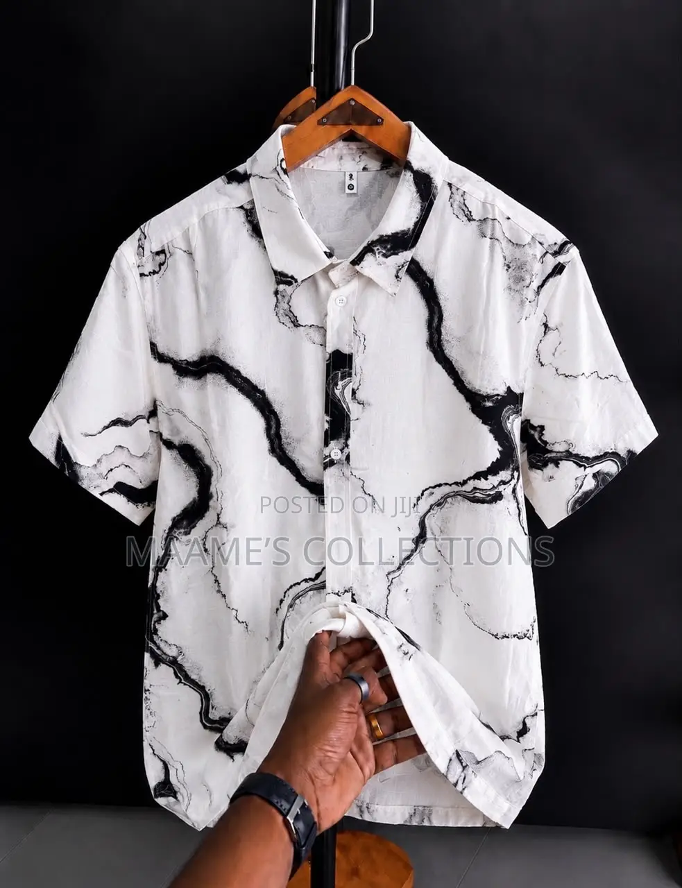 Solid Men’S Buttons Short Sleeve Shirt