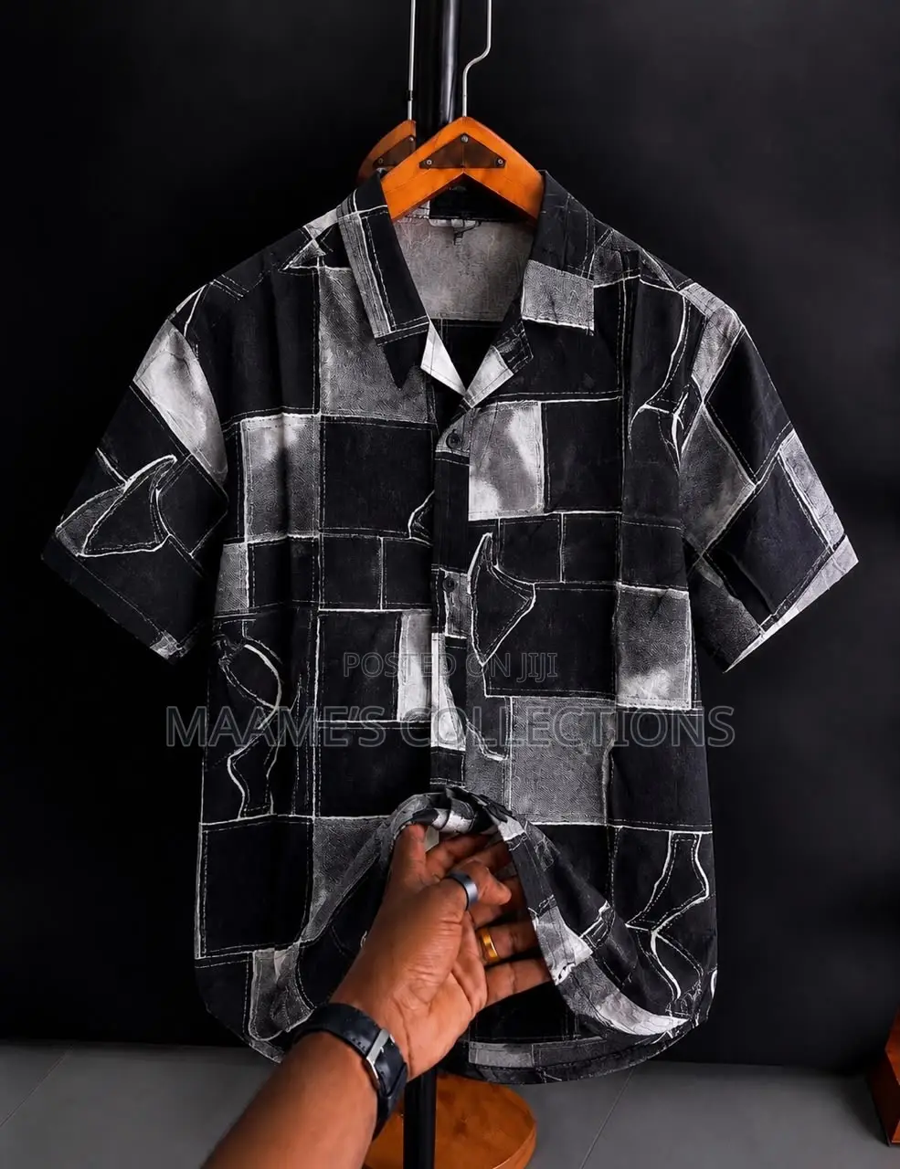 Solid Men’S Buttons Short Sleeve Shirt