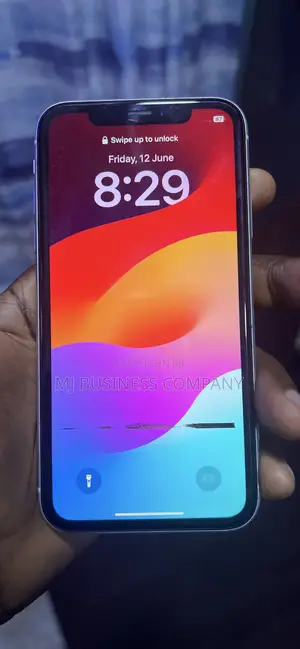 Apple iPhone XR 128 GB White
