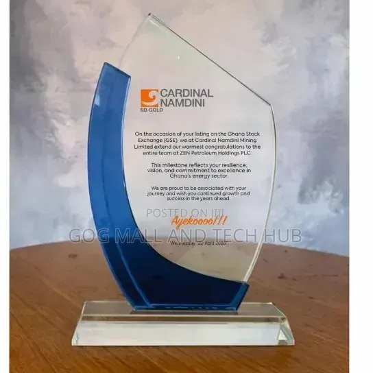 Crystal Plaques, Keyrings and Award Gifts Branding