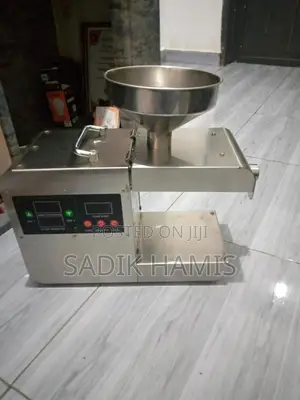 Oil Press Machine