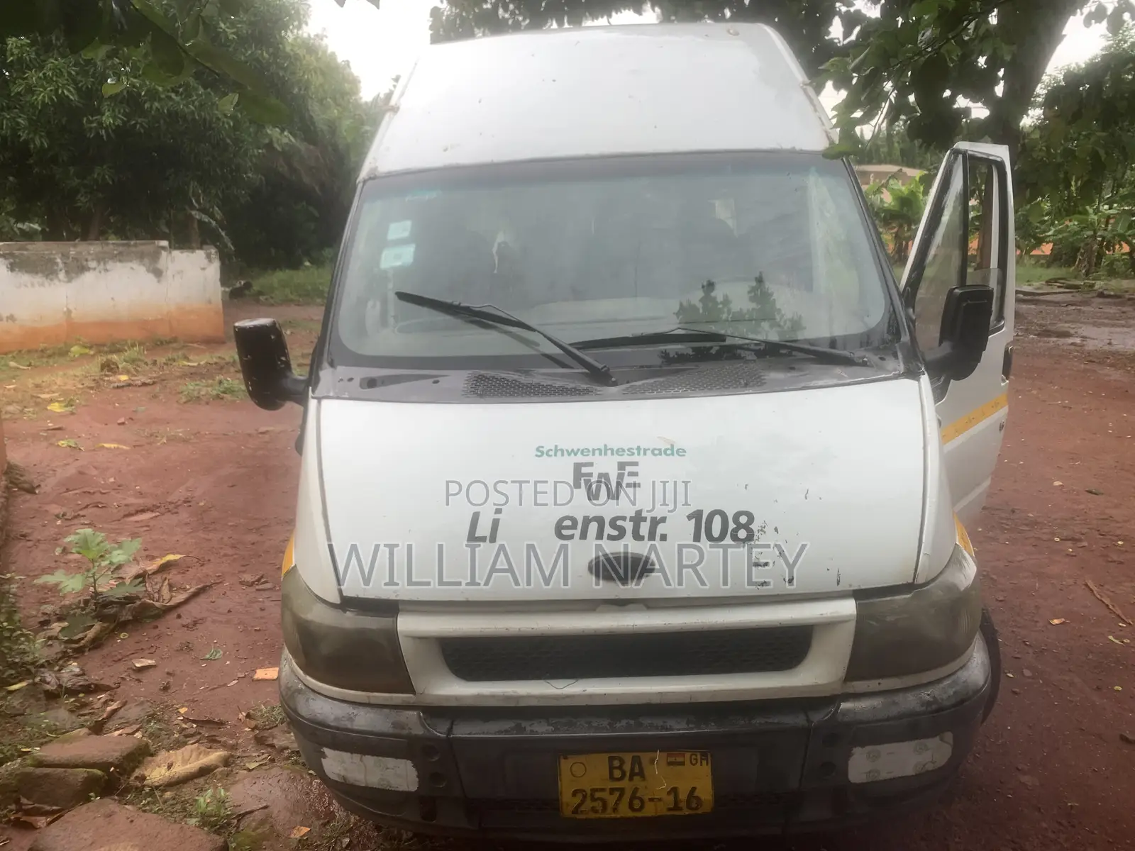 Ford Transit 2010 White