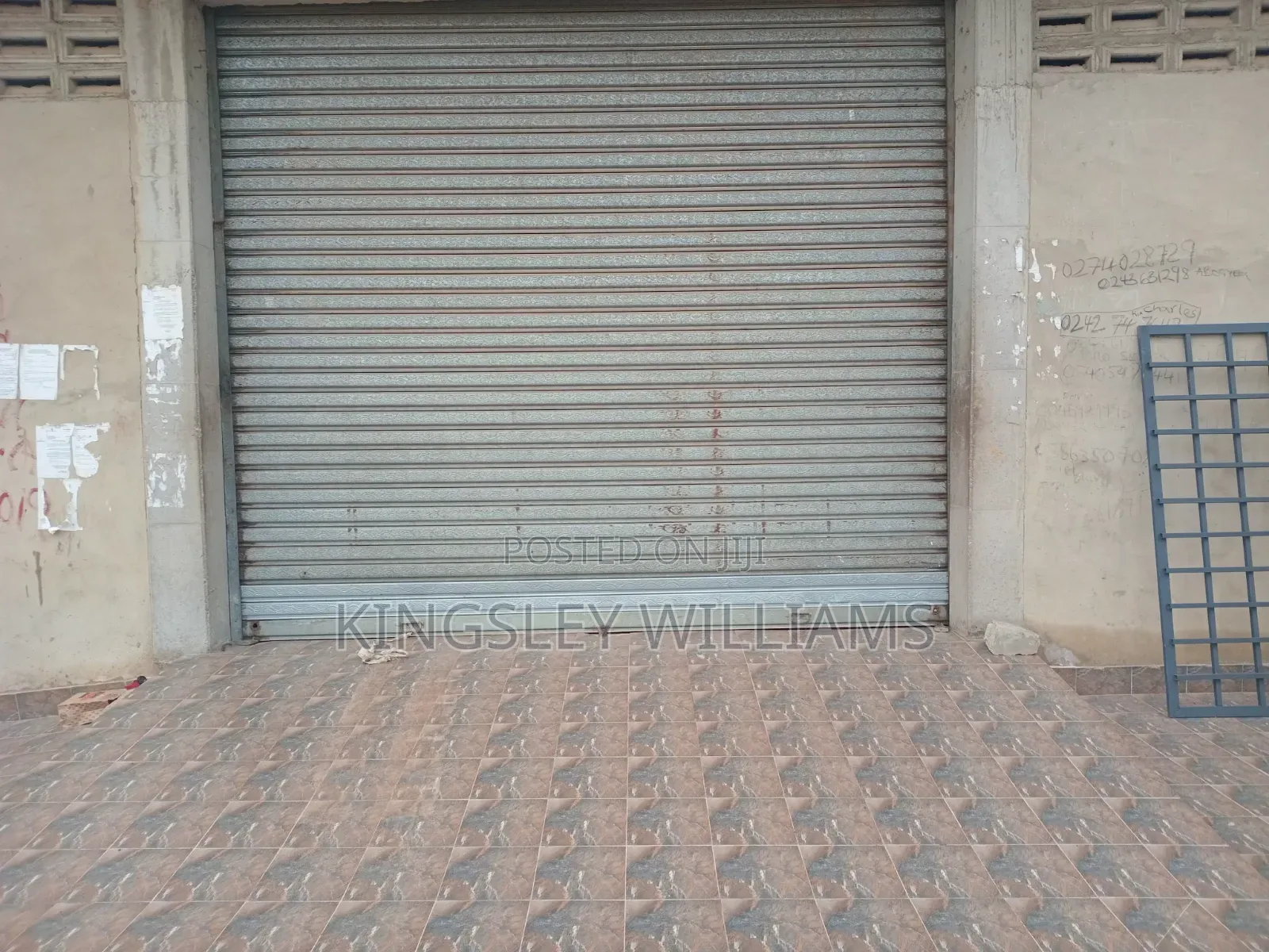 1bdrm House in Afoko Foto for rent