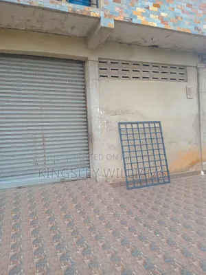 1bdrm House in Afoko Foto for rent