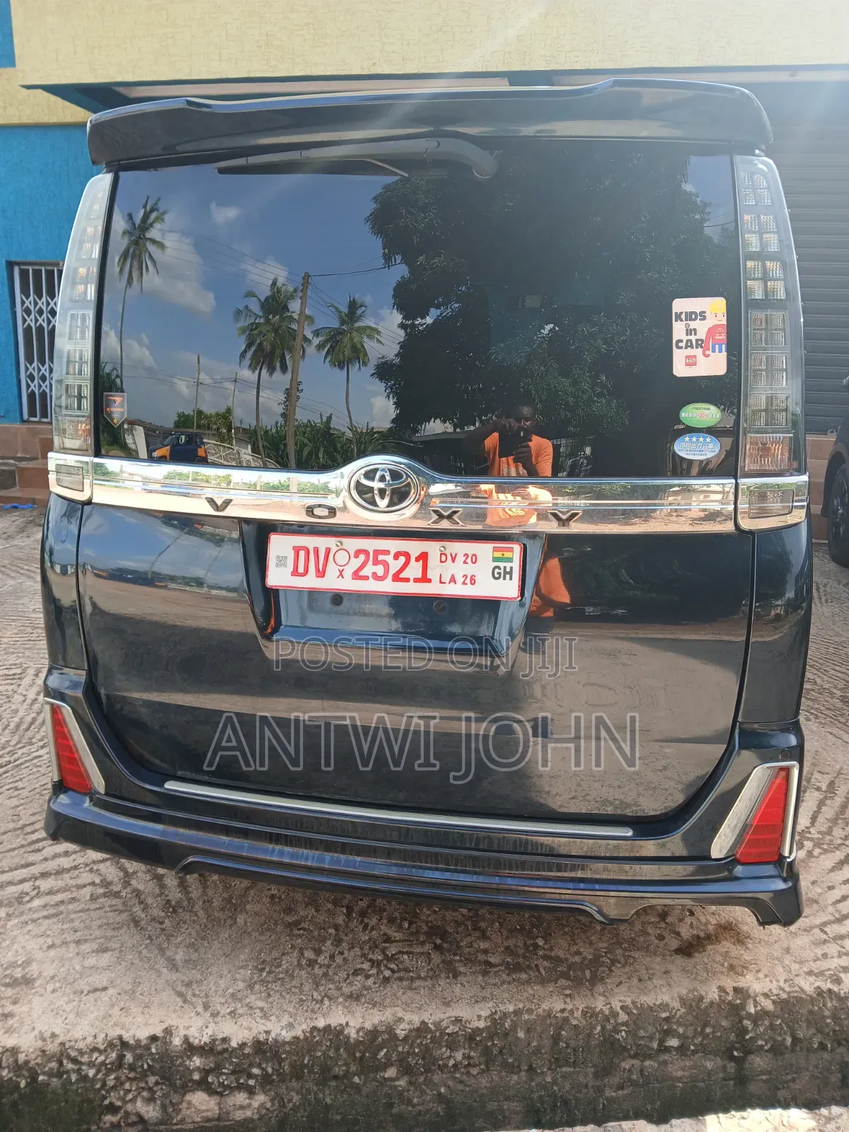 Toyota Voxy SV Premium 2014 Blue