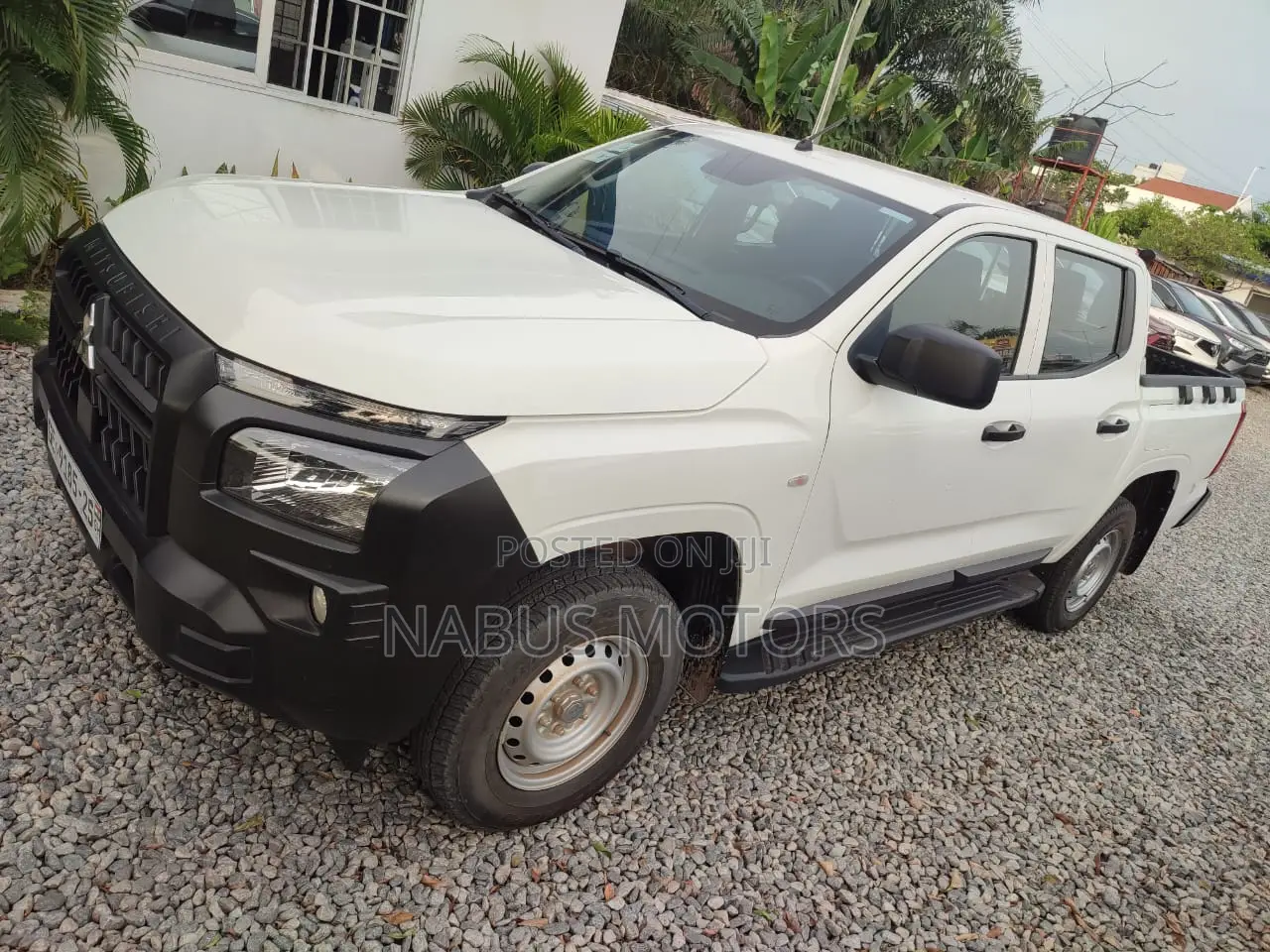 Mitsubishi L200 2025 White