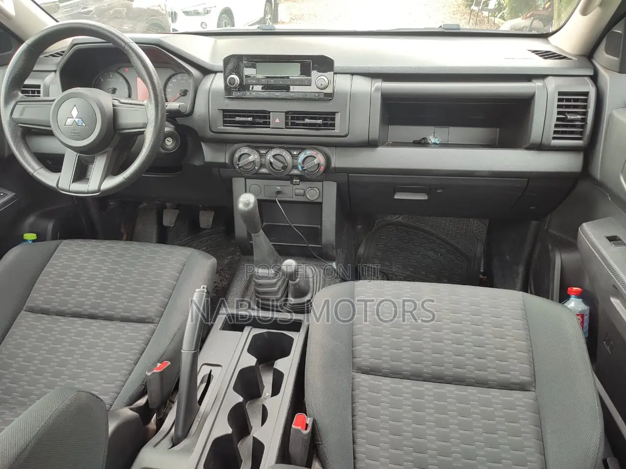 Mitsubishi L200 2025 White