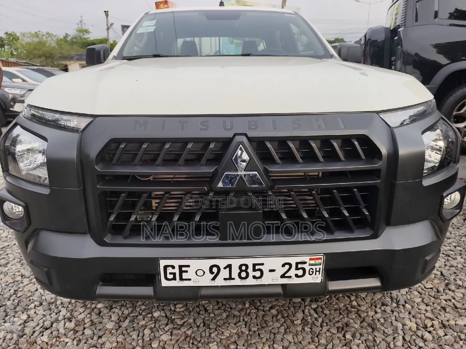 Mitsubishi L200 2025 White