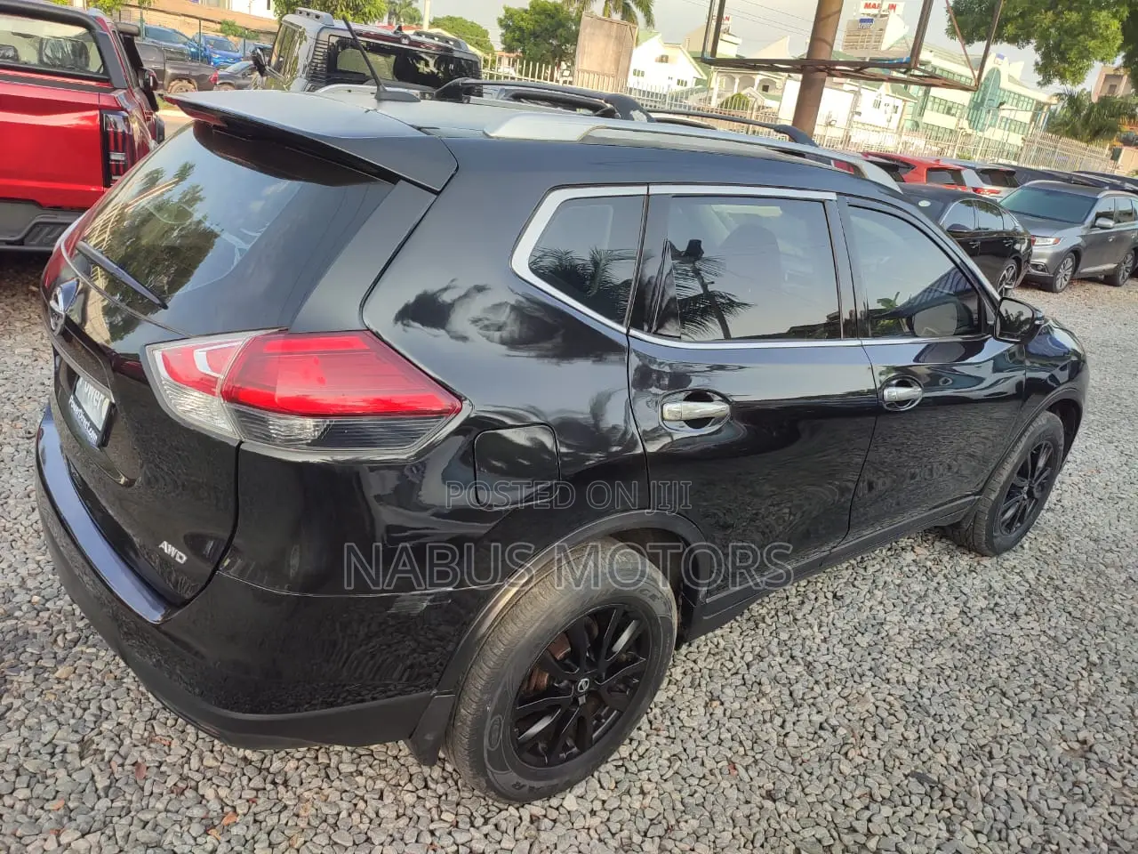 Nissan Rogue SV AWD 2016 Black