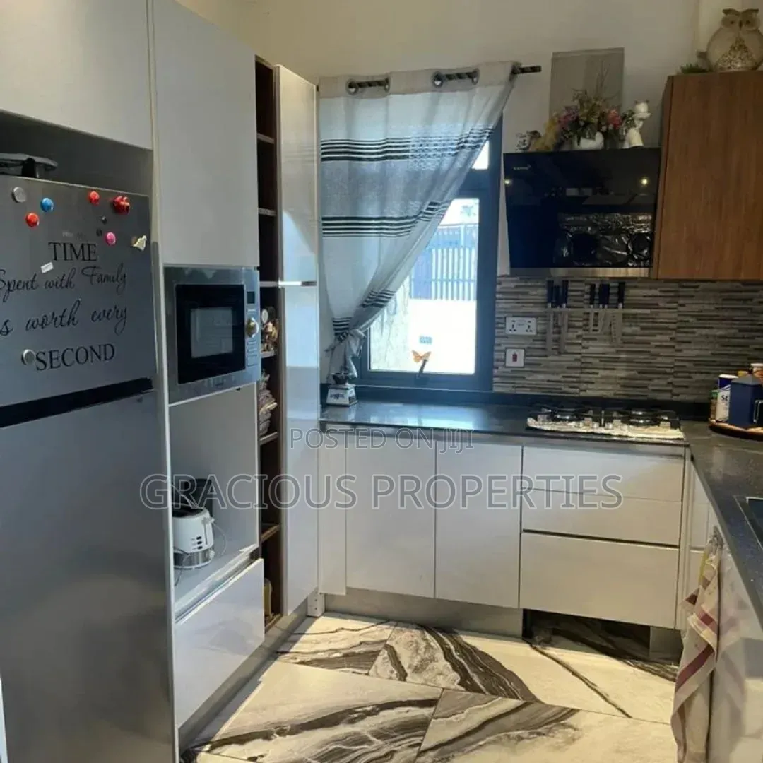 Furnished 3bdrm House in Gracious Properties, A&C Mall Area for rent