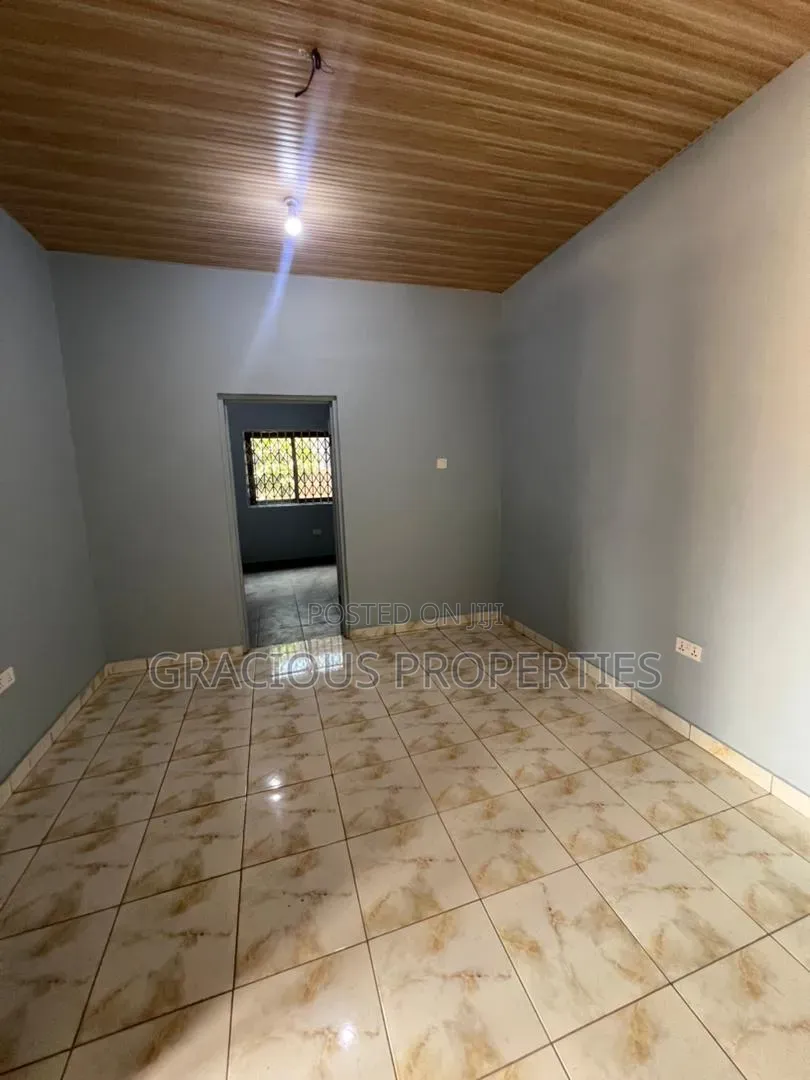 1bdrm Bungalow in Gracious Properties, Bortiano for rent