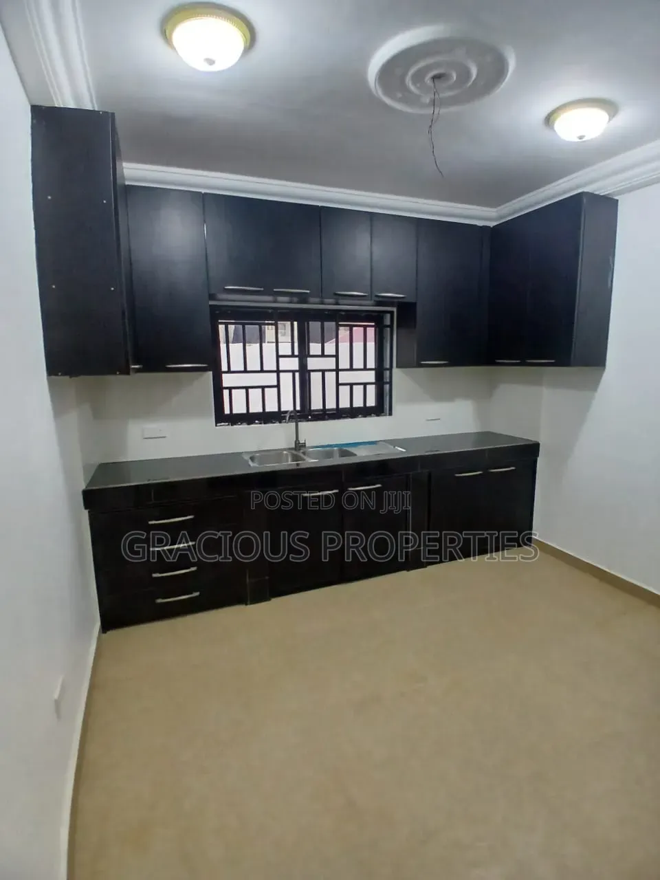 1bdrm Apartment in Gracious Properties, Sahara for rent