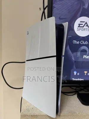 Brand New Ps5 Slim Digital + Fc26 and 10 Installed Games