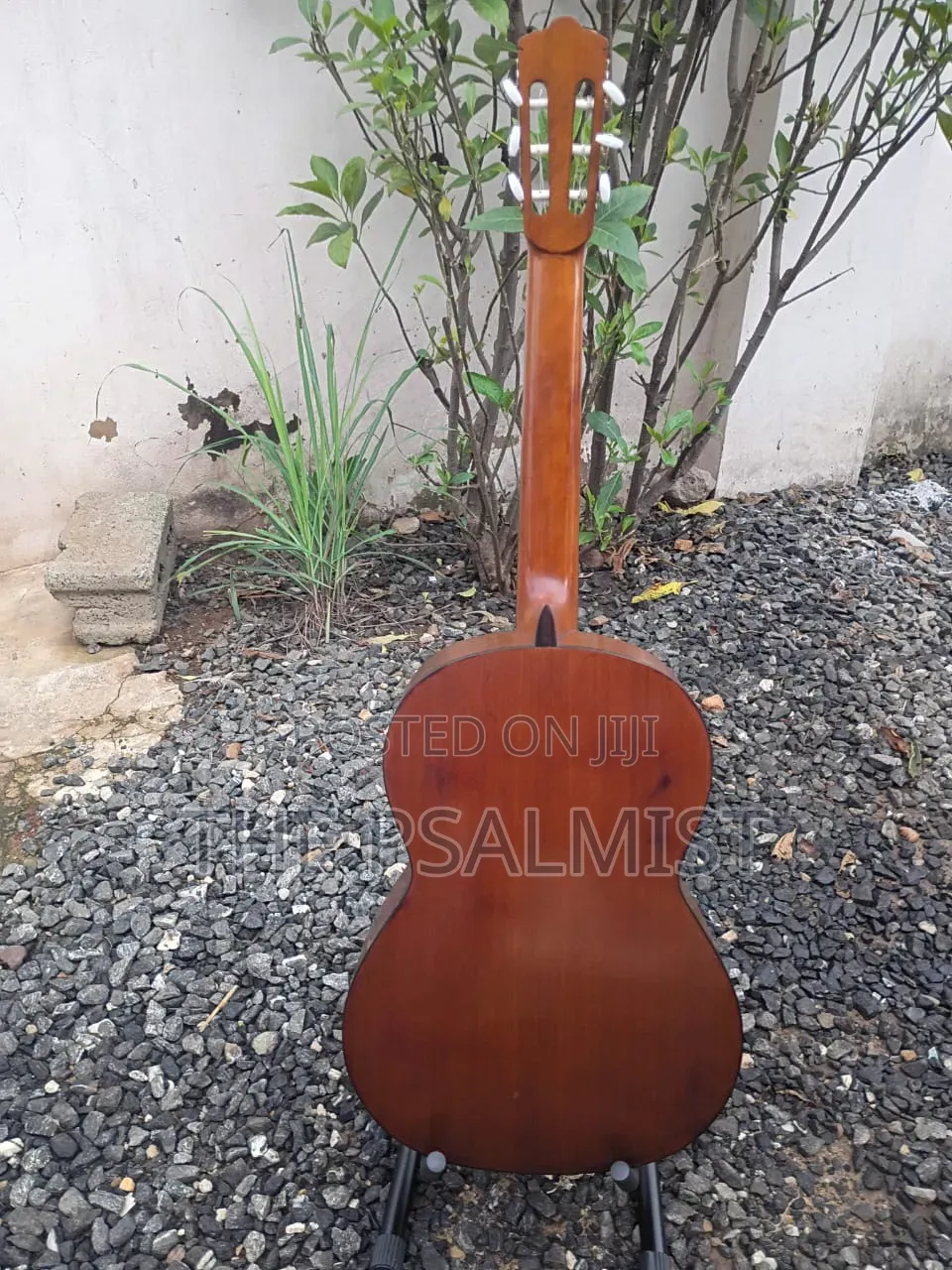 Kurosawa Classical Guitar in Hard Case