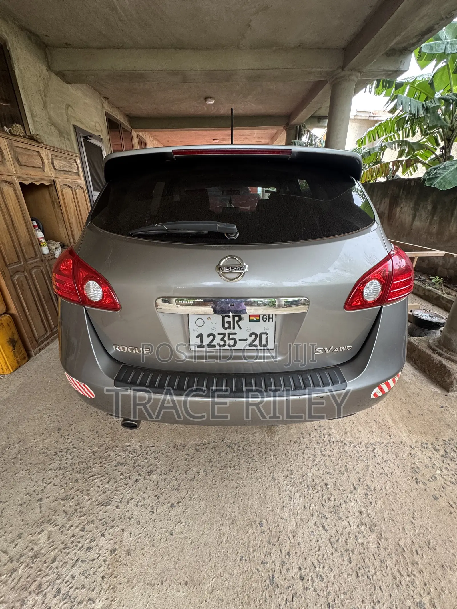 Nissan Rogue S 2011 Silver