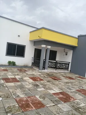 4bdrm House in Adenta Amrahia, Frafraha for rent