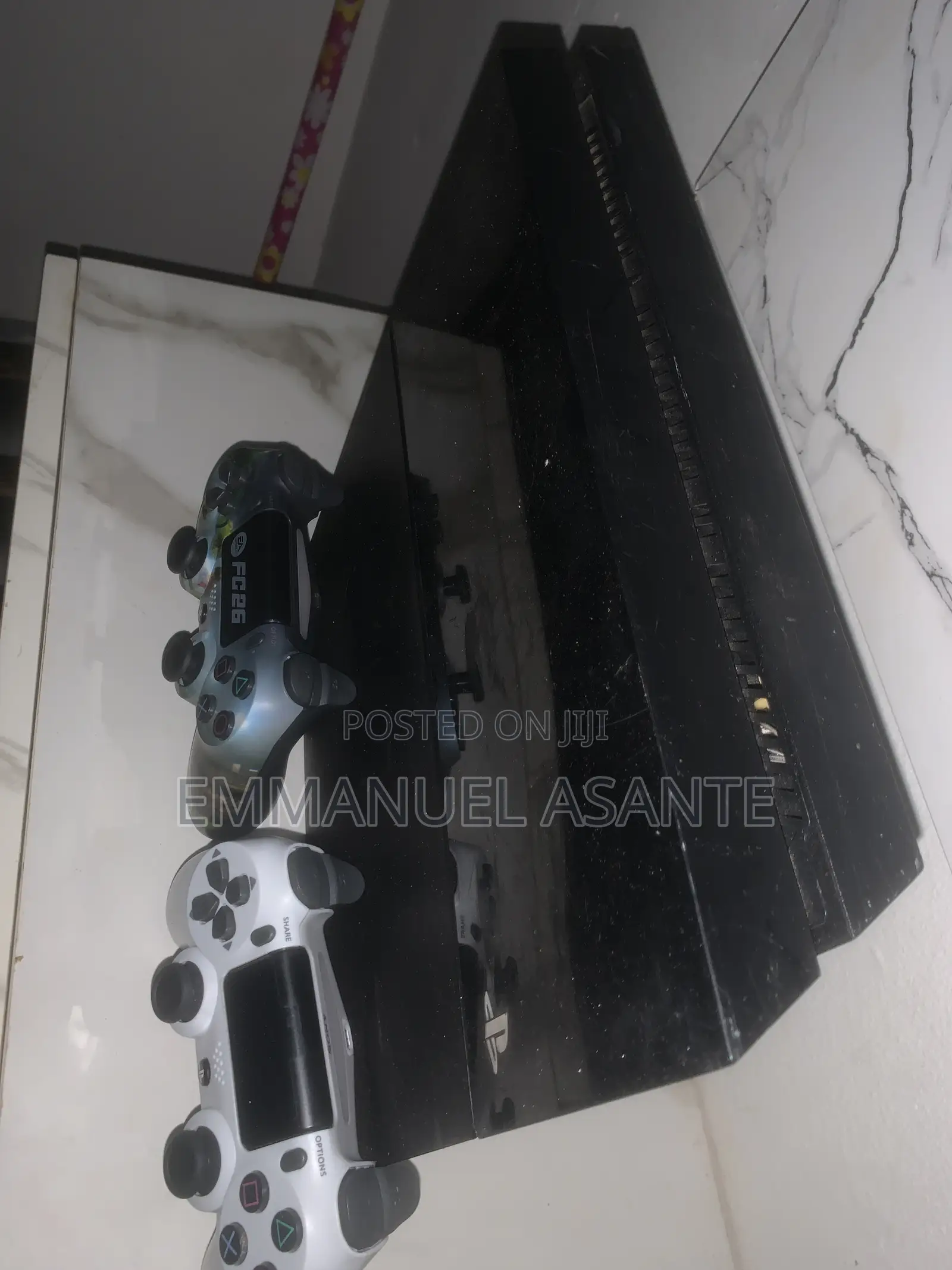 Play Station 4