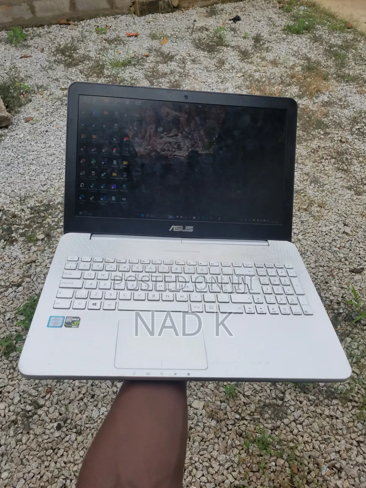 Laptop Asus Vivobook 16 8GB Intel Core i7 HDD+SSD 500GB