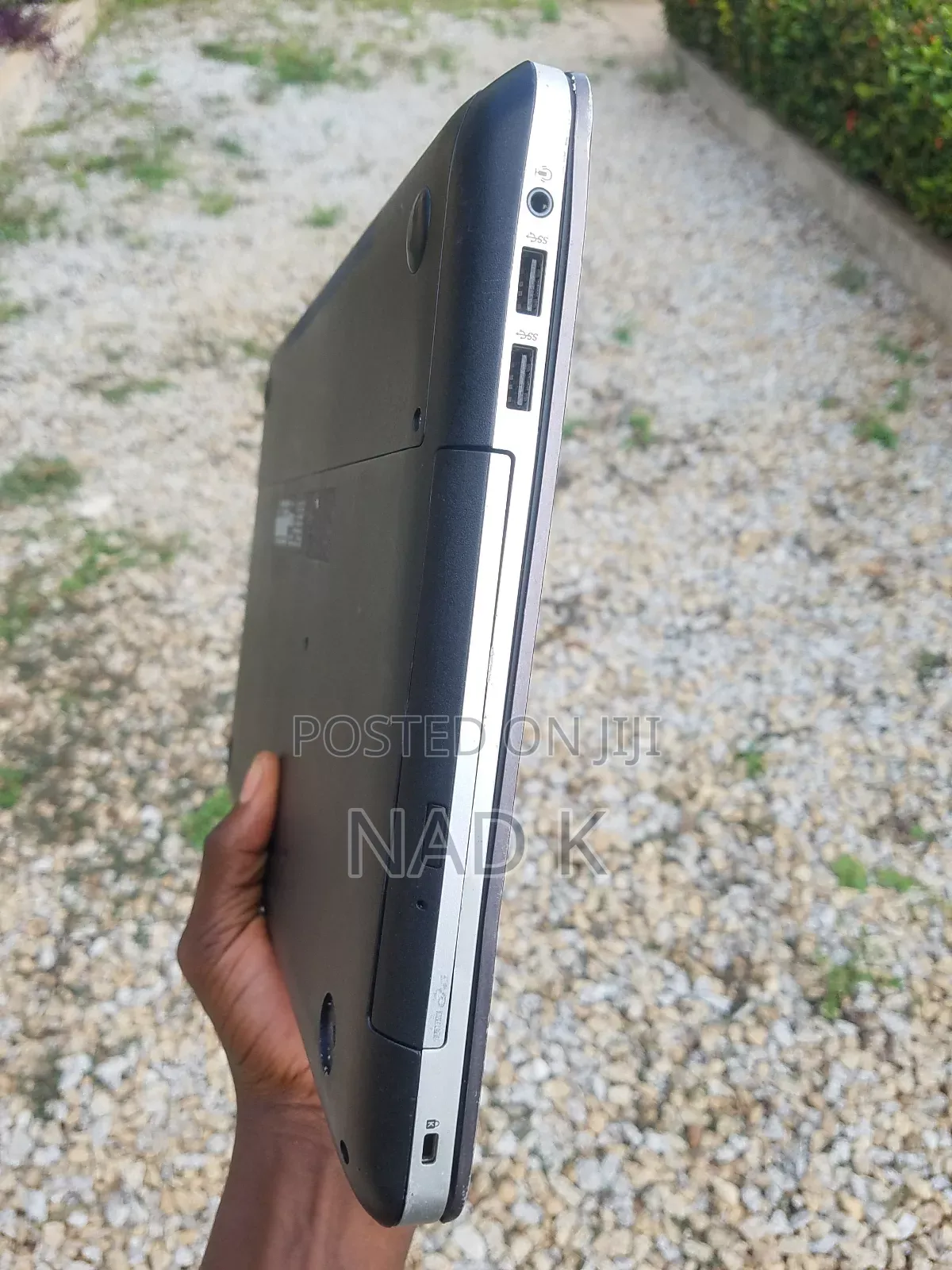Laptop Asus Vivobook 16 8GB Intel Core i7 HDD+SSD 500GB