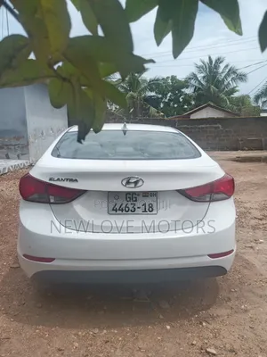 Hyundai Elantra 2015 White