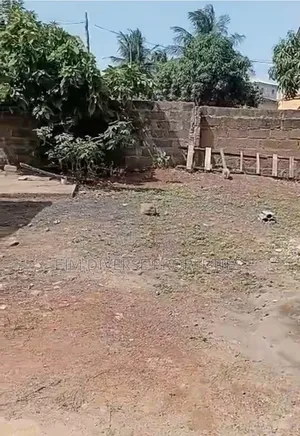 *Genuine Plot of Land Selling in the Owner House at Teshie Agblezaa