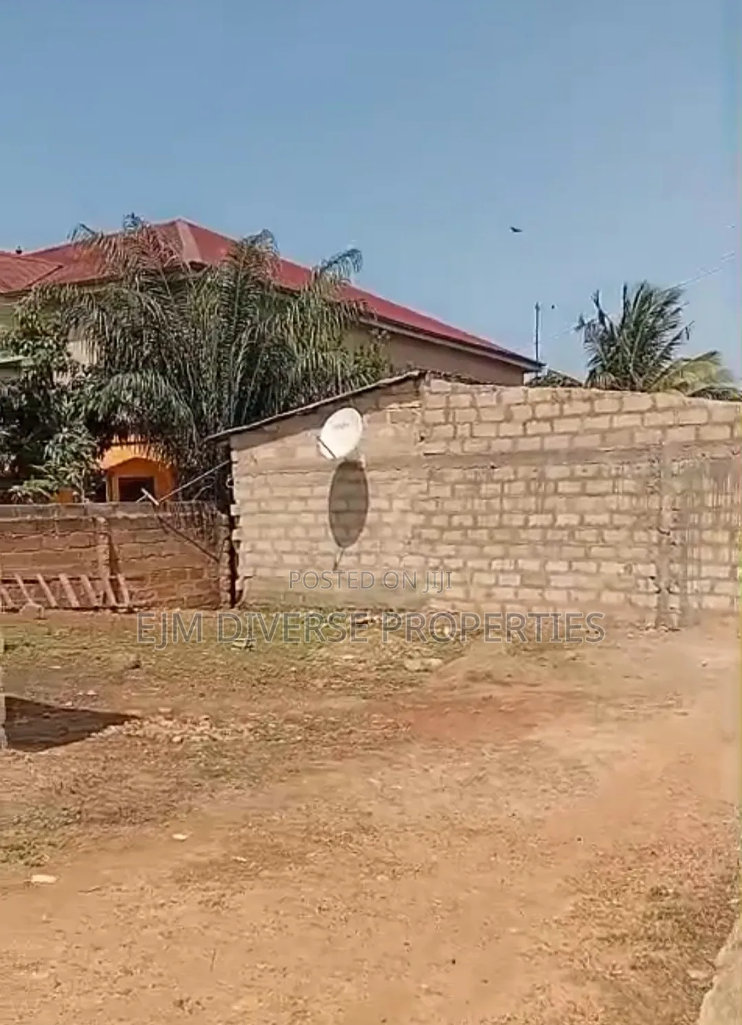 *Genuine Plot of Land Selling in the Owner House at Teshie Agblezaa