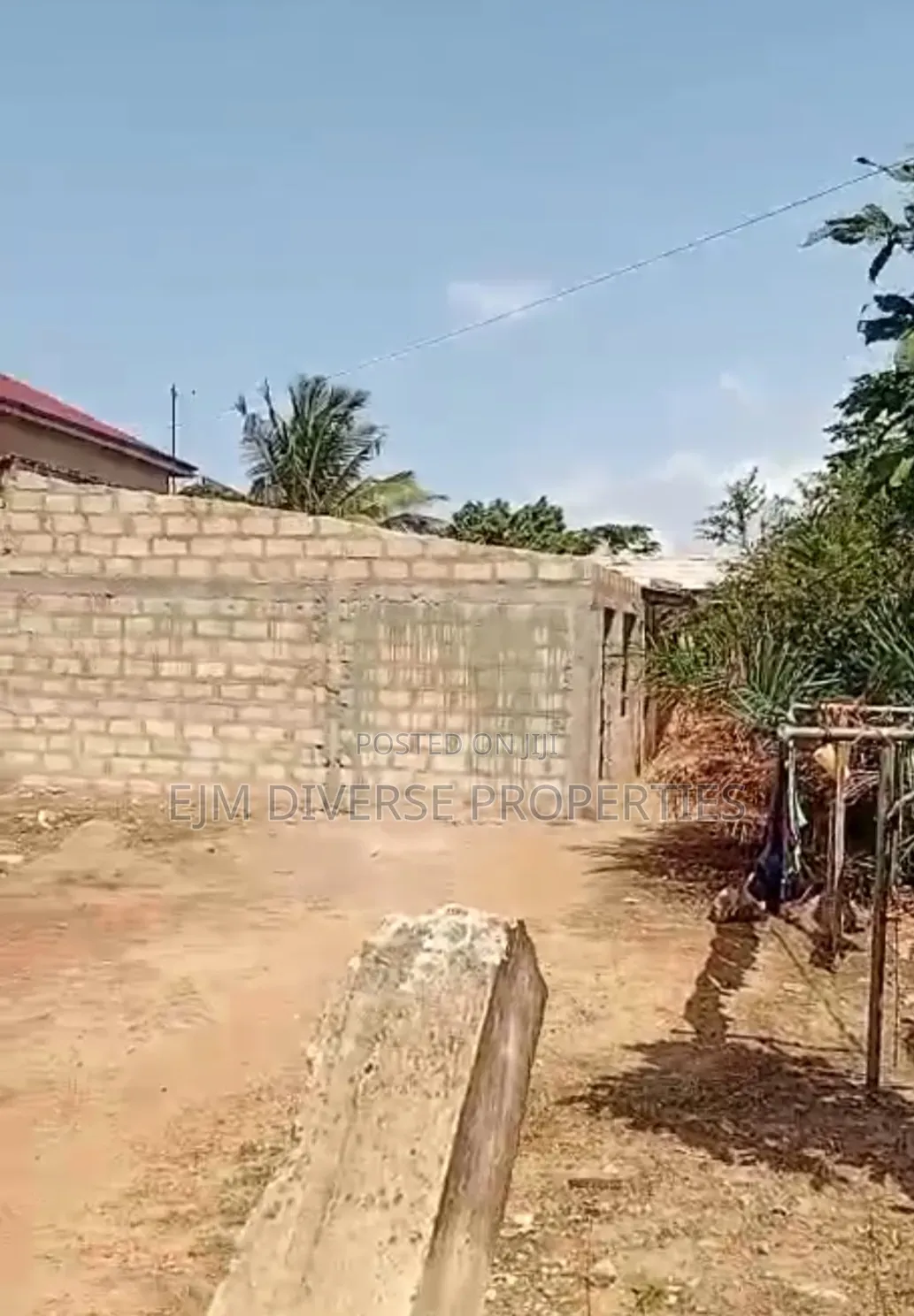 *Genuine Plot of Land Selling in the Owner House at Teshie Agblezaa