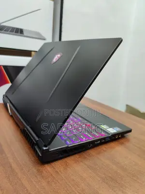 Laptop MSI GL63 8RD 16GB Intel Core i7 SSD 700GB