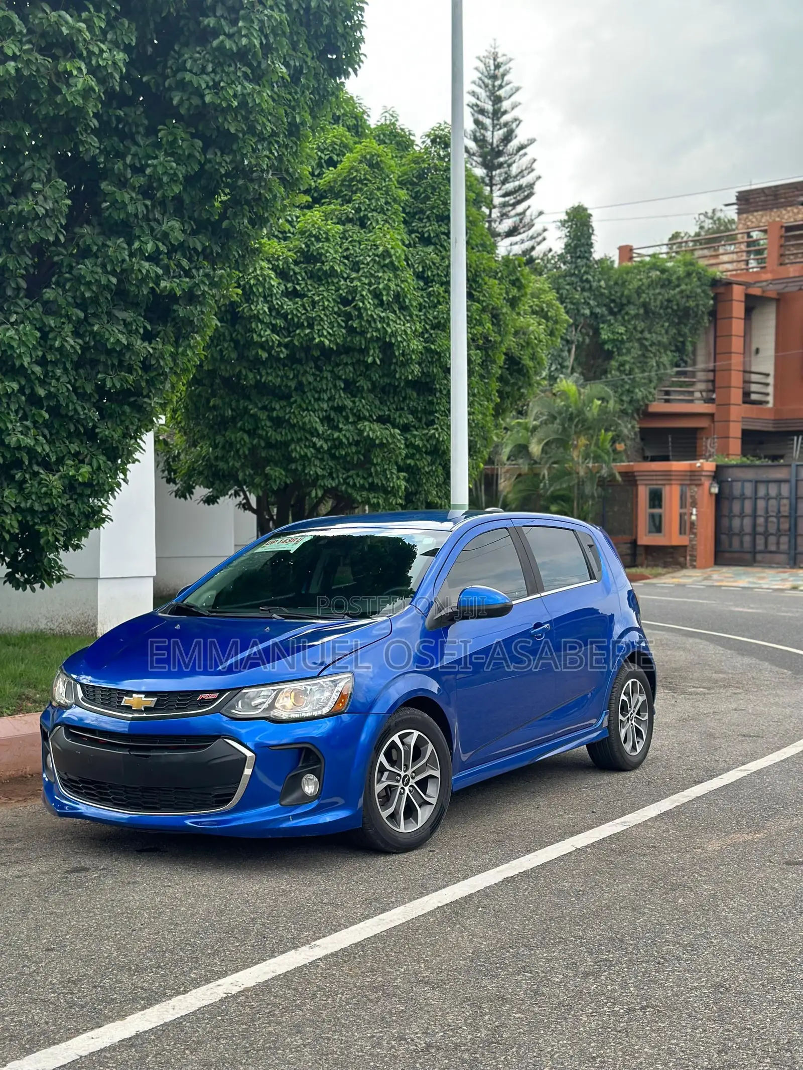 Chevrolet Sonic LT 2018 Blue