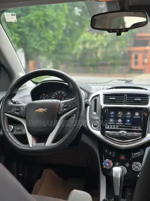 Chevrolet Sonic LT 2018 Blue