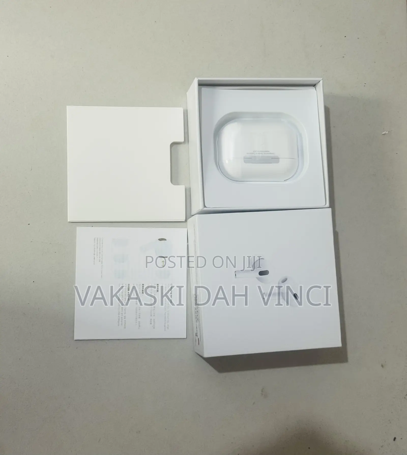 Airpods 2nd,3rd and 4th Gen for Sale.Earpods Also Available