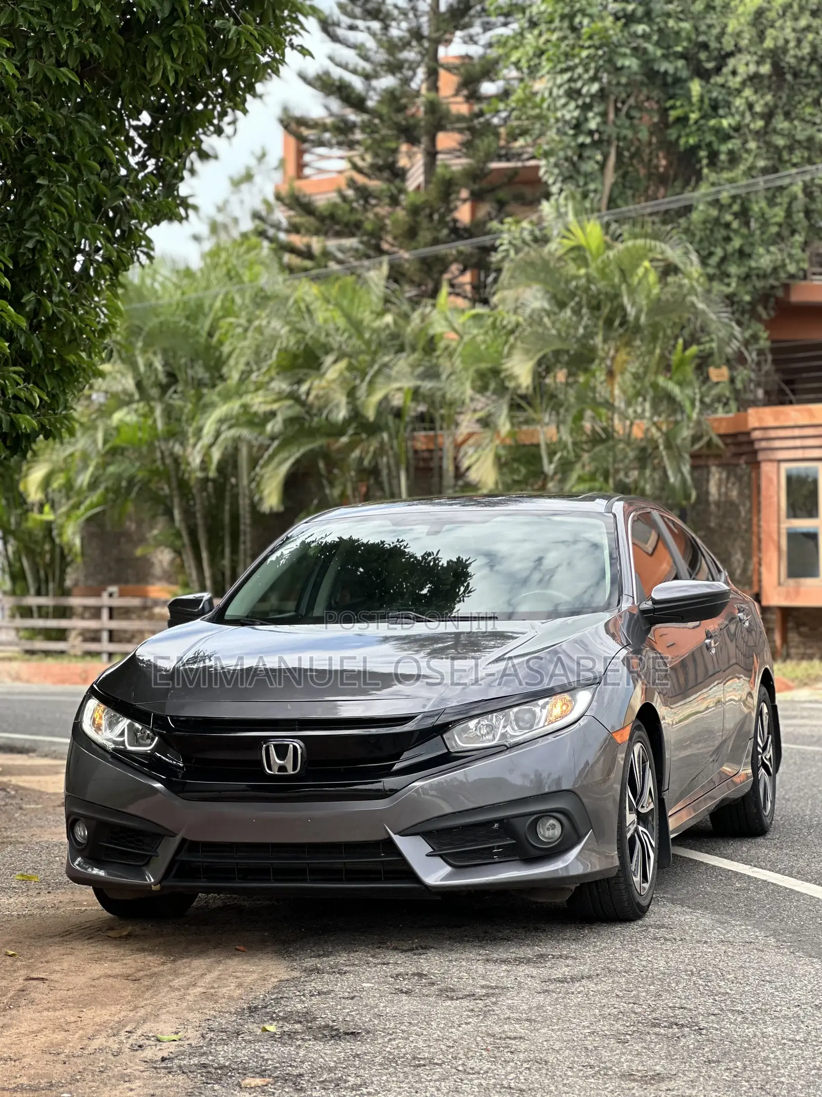 Honda Civic EX-L 4dr Sedan (1.5L 4cyl) 2016 Gray