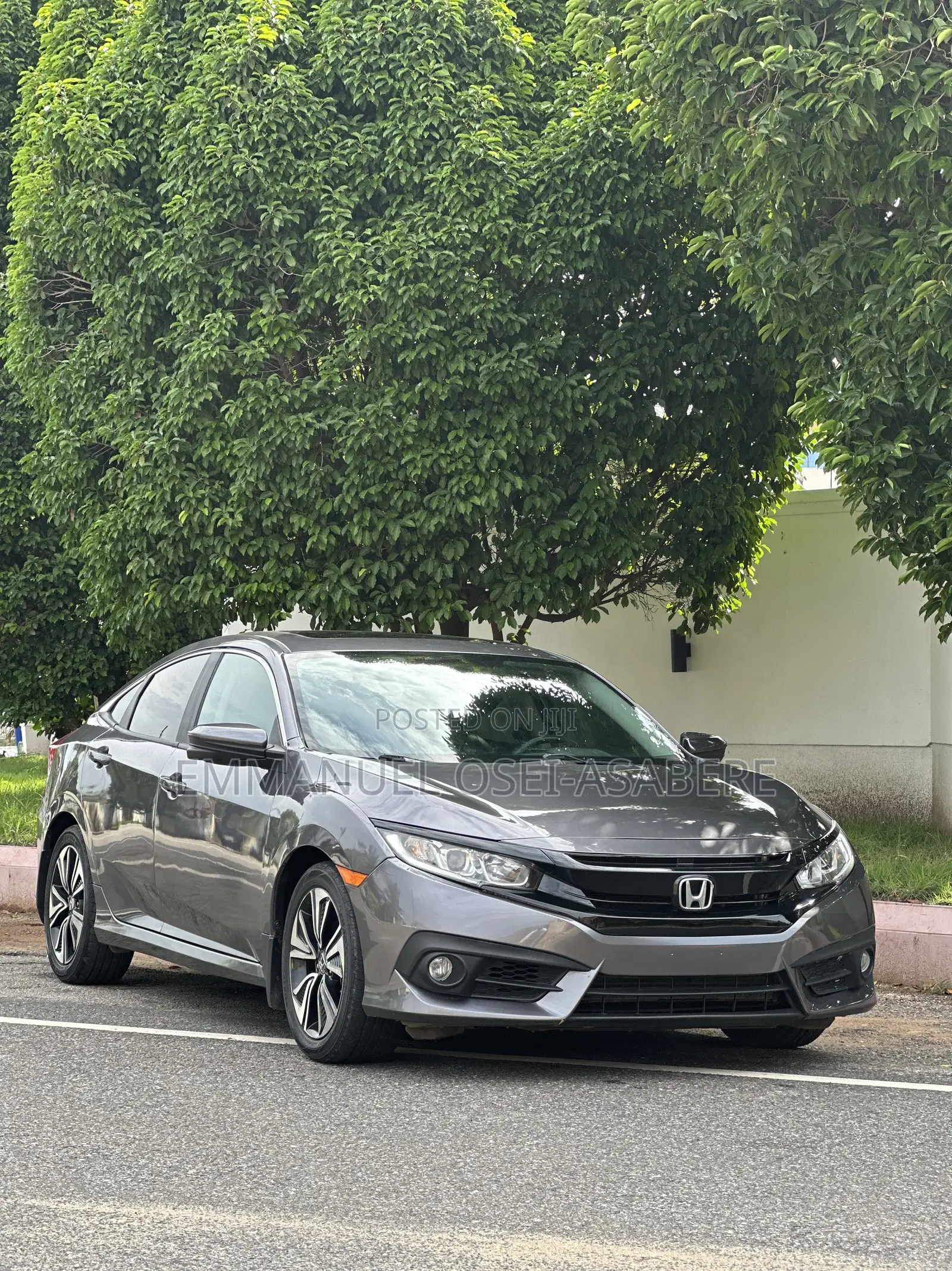 Honda Civic EX-L 4dr Sedan (1.5L 4cyl) 2016 Gray