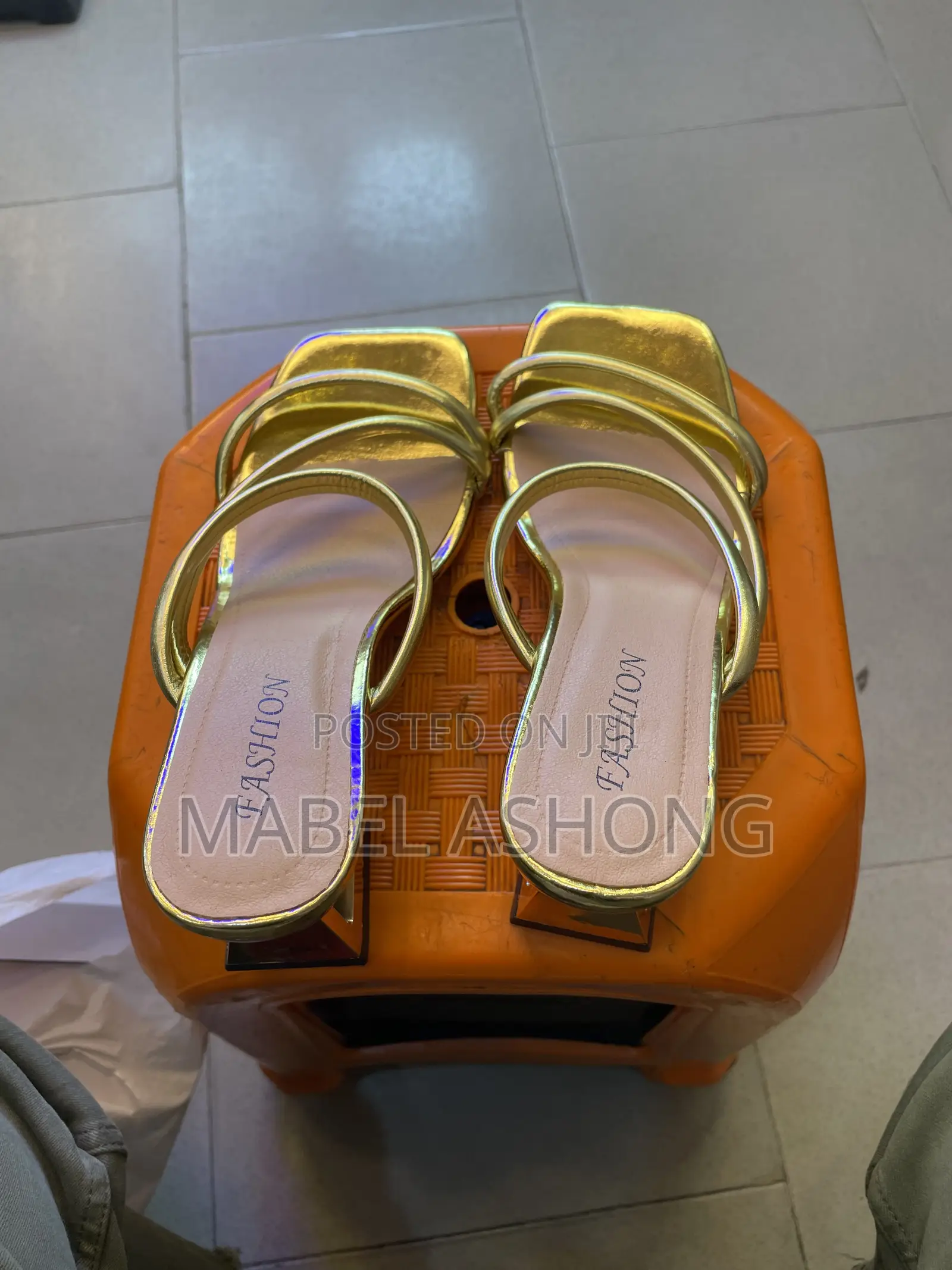 Slipper Heel